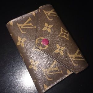 Louis Vuitton Leather Wallet